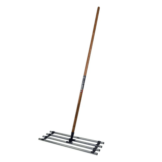 Spear & Jackson Soil Spreader